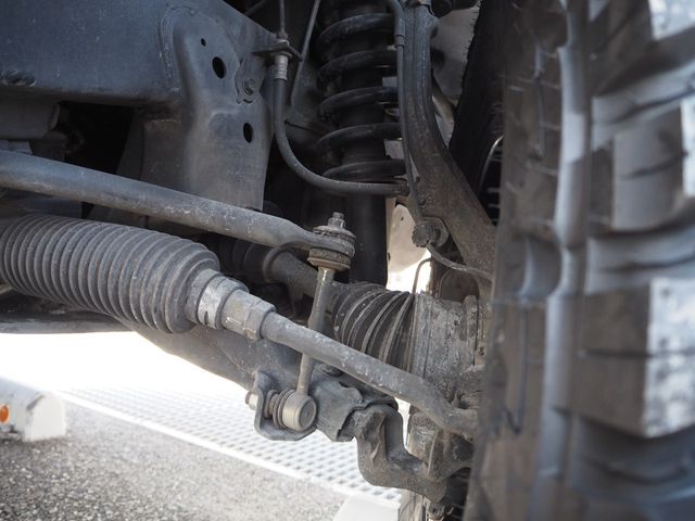 TOYOTA HILUXSURF WAGON 4WD 1999 Image 31