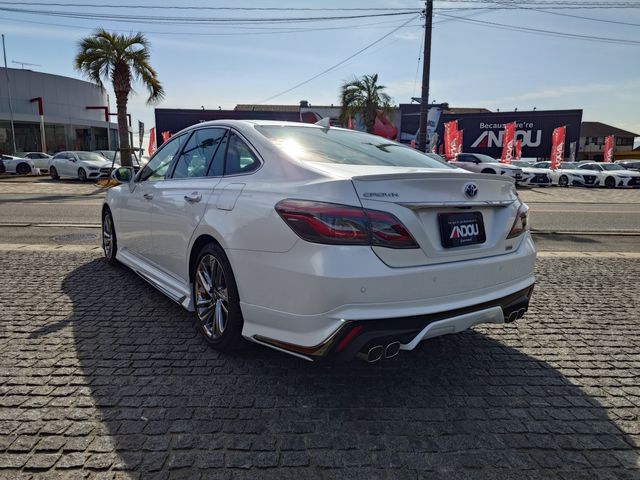 TOYOTA CROWN SEDAN HYBRID 2021 Image 31