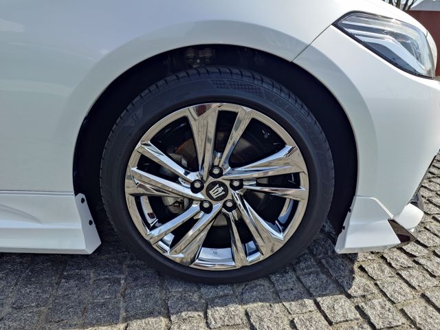 TOYOTA CROWN SEDAN HYBRID 2021 Image 31