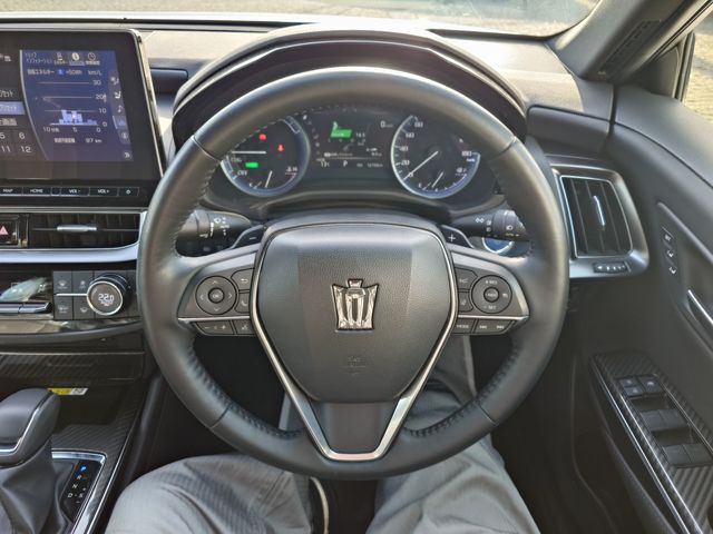 TOYOTA CROWN SEDAN HYBRID 2021 Image 31