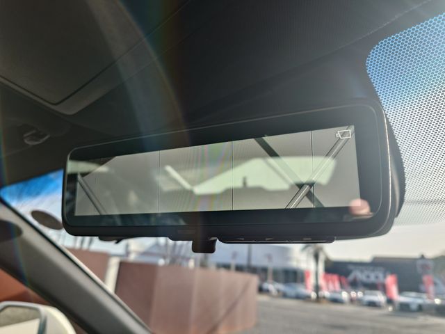 TOYOTA CROWN SEDAN HYBRID 2021 Image 31