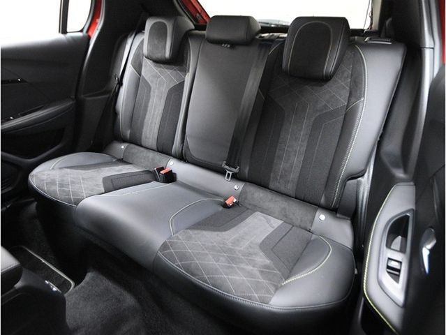 PEUGEOT 208 2023 Image 31