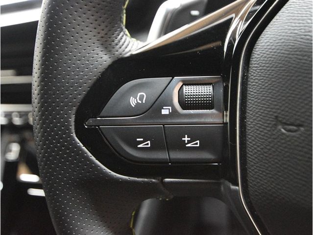 PEUGEOT 208 2023 Image 31