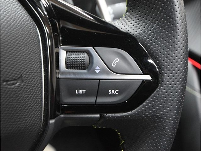 PEUGEOT 208 2023 Image 31