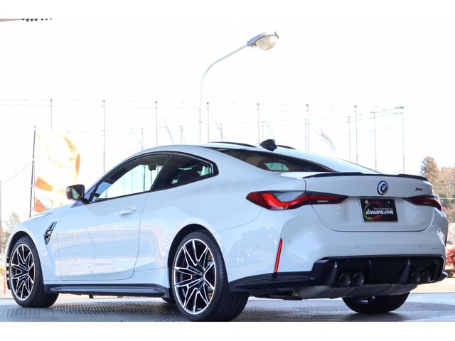 BMW M4 2021 Image 31