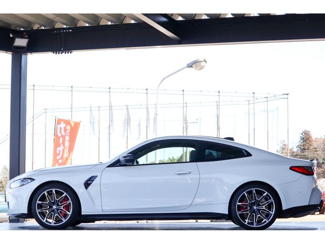 BMW M4 2021 Image 31