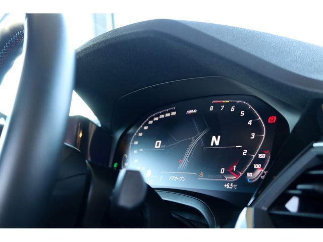 BMW M4 2021 Image 31