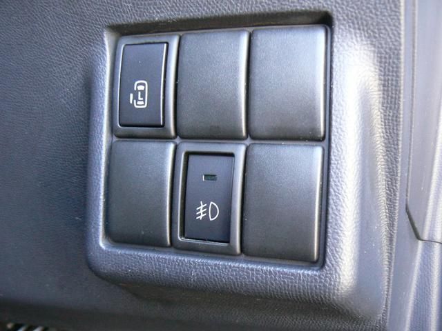 NISSAN ROOX 2010 Image 31