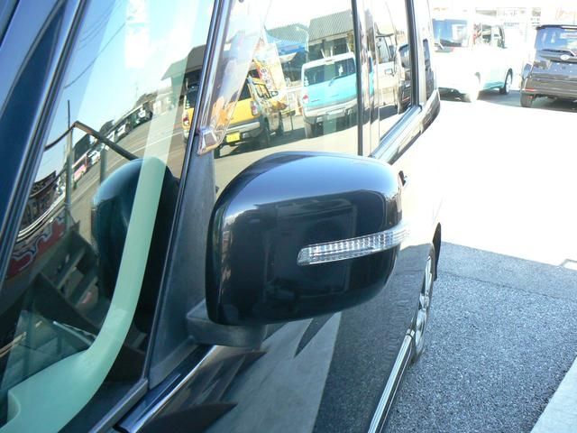 NISSAN ROOX 2010 Image 31