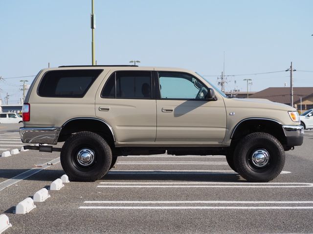 TOYOTA HILUXSURF WAGON 4WD 1998 Image 31