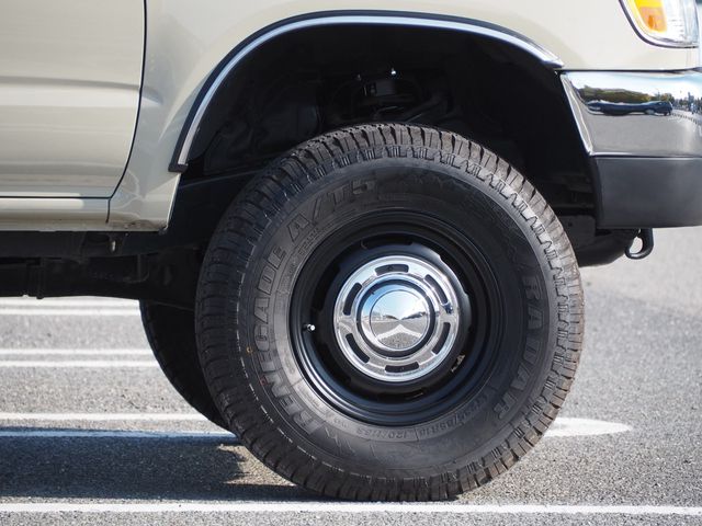 TOYOTA HILUXSURF WAGON 4WD 1998 Image 31