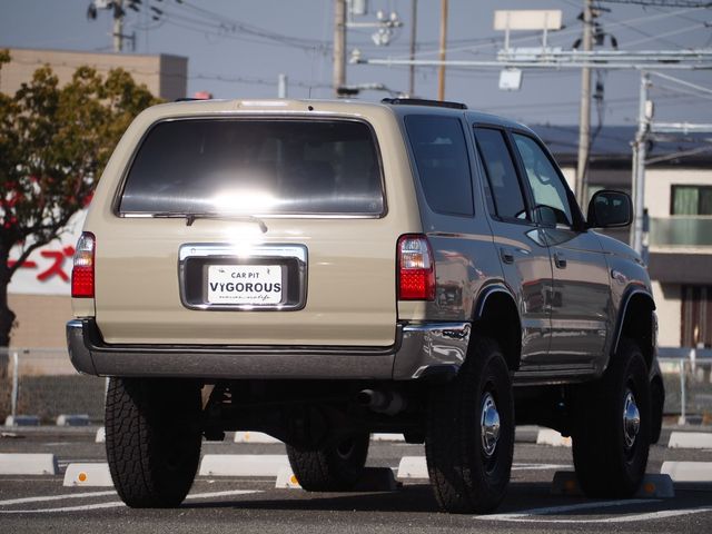 TOYOTA HILUXSURF WAGON 4WD 1998 Image 31