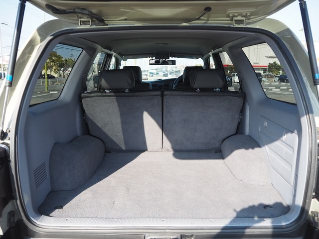 TOYOTA HILUXSURF WAGON 4WD 1998 Image 31