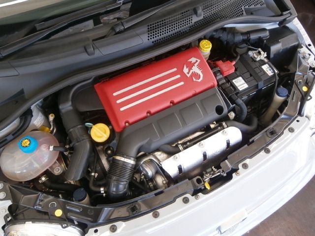 FIAT ABARTH 595 2021 Image 31