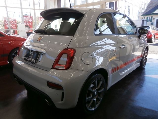 FIAT ABARTH 595 2021 Image 31