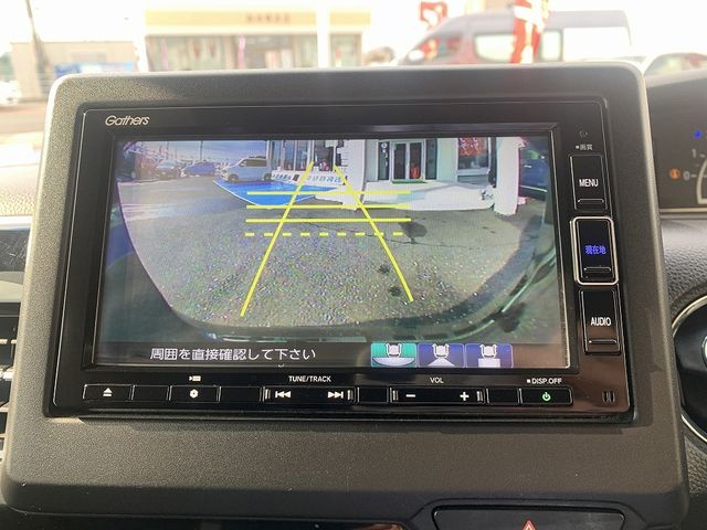 HONDA N BOX CUSTOM 2021 Image 31