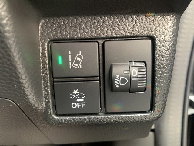 HONDA N BOX CUSTOM 2021 Image 31