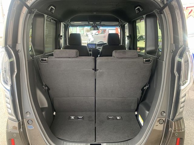 HONDA N BOX CUSTOM 2021 Image 31