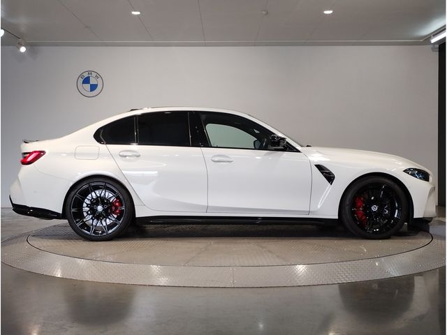 BMW M3 SEDAN 2023 Image 31