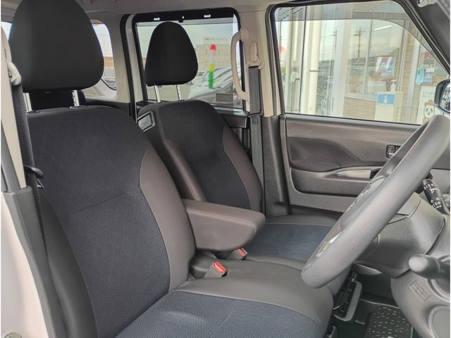 NISSAN ROOX 2023 Image 31