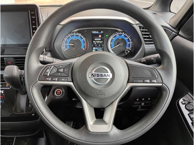 NISSAN ROOX 2023 Image 31