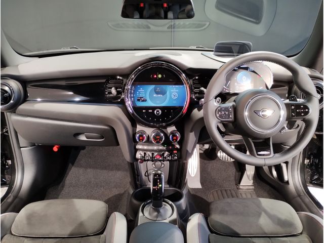 BMW MINI 2023 Image 31