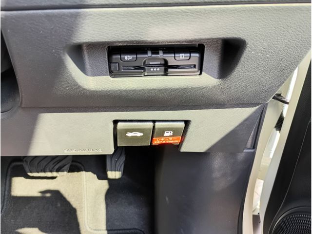 NISSAN KICKS 2024 Image 31