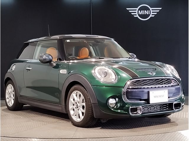 BMW MINI COOPER S 2015 Image 31