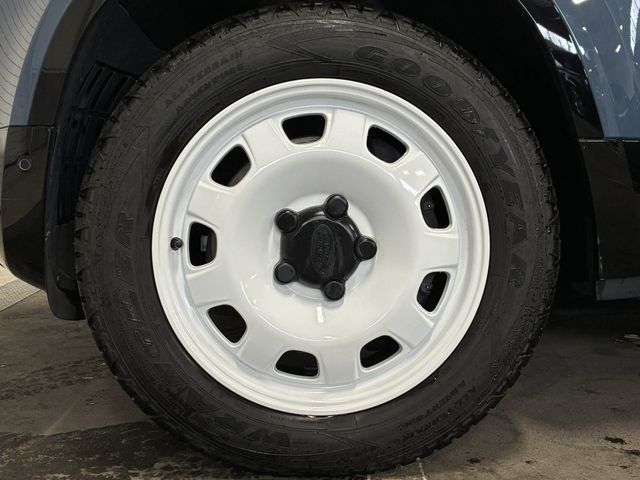 ROVER DEFENDER 2024 Image 31