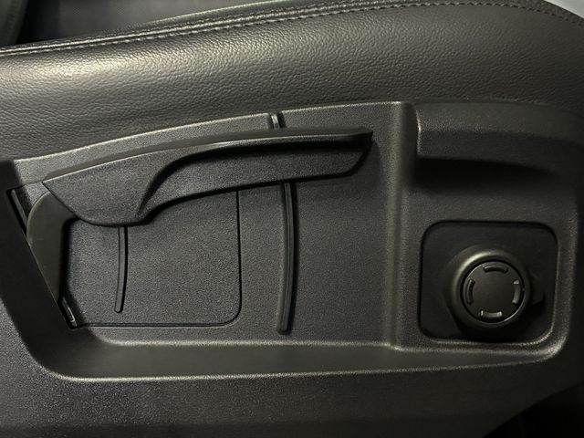 ROVER DEFENDER 2024 Image 31