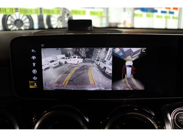 MERCEDES BENZ GLB 2020 Image 31