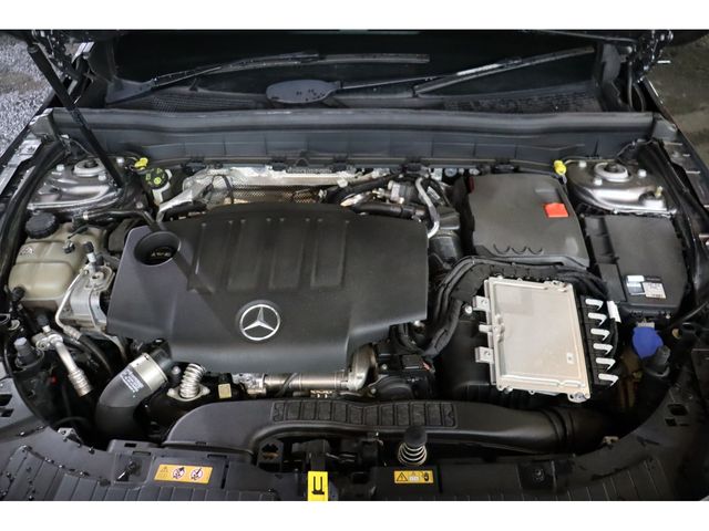 MERCEDES BENZ GLB 2020 Image 31