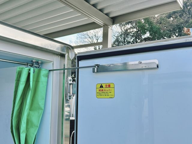 NISSAN NT100 CLIPPER 4WD 2019 Image 31