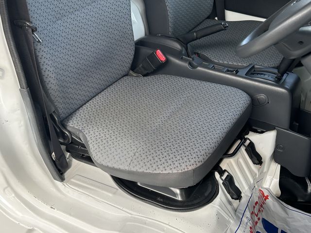 NISSAN NT100 CLIPPER 4WD 2019 Image 31