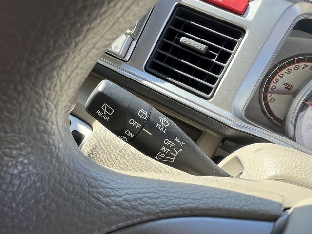 HONDA LIFE 2011 Image 31