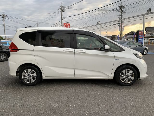 HONDA FREED HYBRID 2017 Image 31