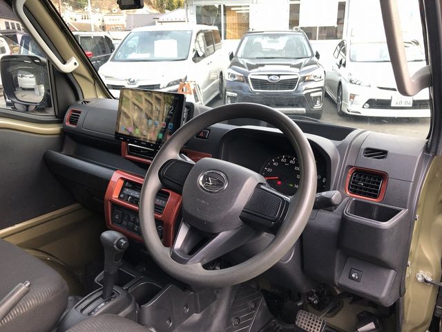 DAIHATSU HIJET TRUCK 4WD 2022 Image 31