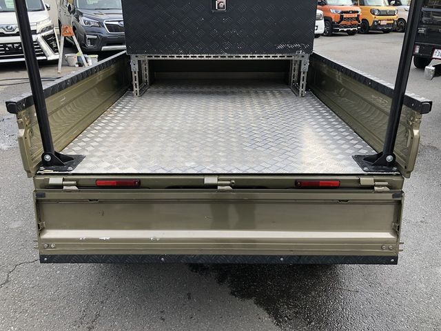 DAIHATSU HIJET TRUCK 4WD 2022 Image 31