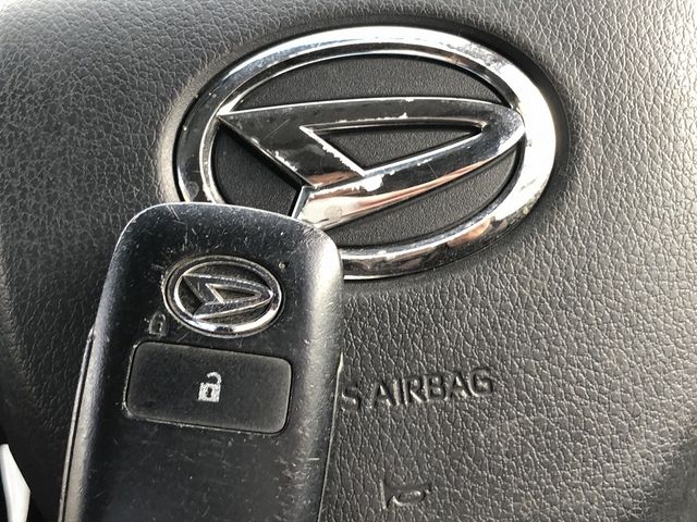 DAIHATSU HIJET TRUCK 4WD 2022 Image 31