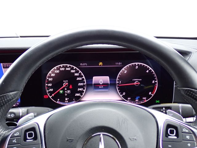 MERCEDES BENZ E CLAS 2017 Image 31