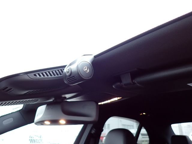 MERCEDES BENZ E CLAS 2017 Image 31