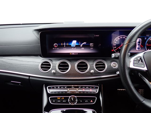 MERCEDES BENZ E CLAS 2017 Image 31