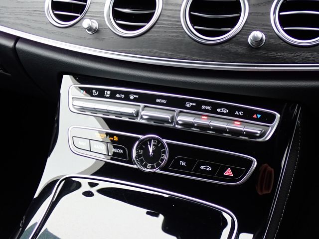 MERCEDES BENZ E CLAS 2017 Image 31