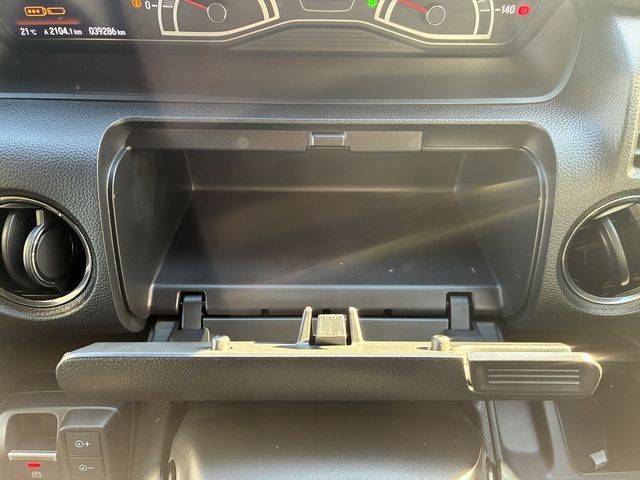 HONDA N BOX CUSTOM 2021 Image 31