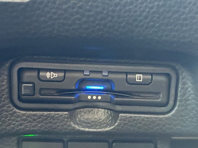 HONDA N BOX CUSTOM 2021 Image 31