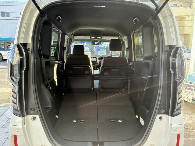 HONDA N BOX CUSTOM 2021 Image 31