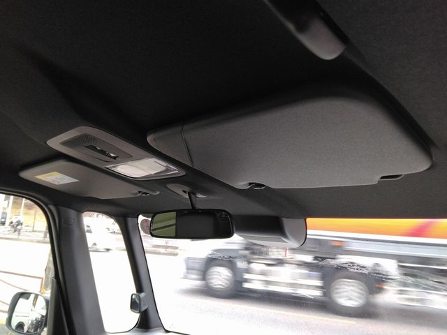 HONDA N BOX CUSTOM 2025 Image 31