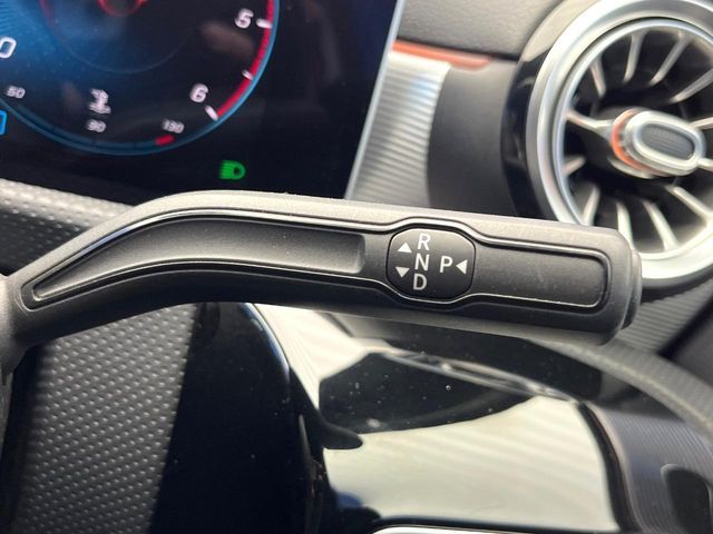 MERCEDES BENZ A CLAS 2019 Image 31