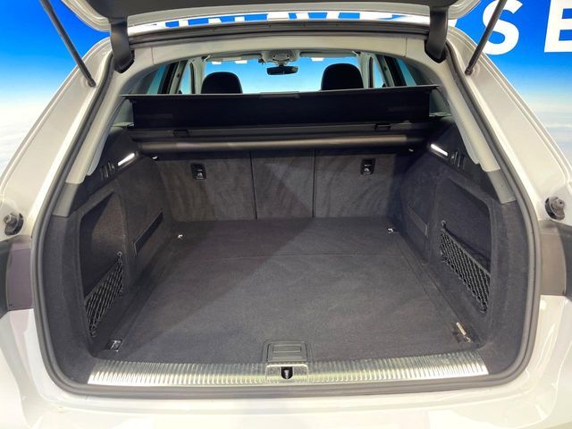 AUDI A4 AVANT 2017 Image 31