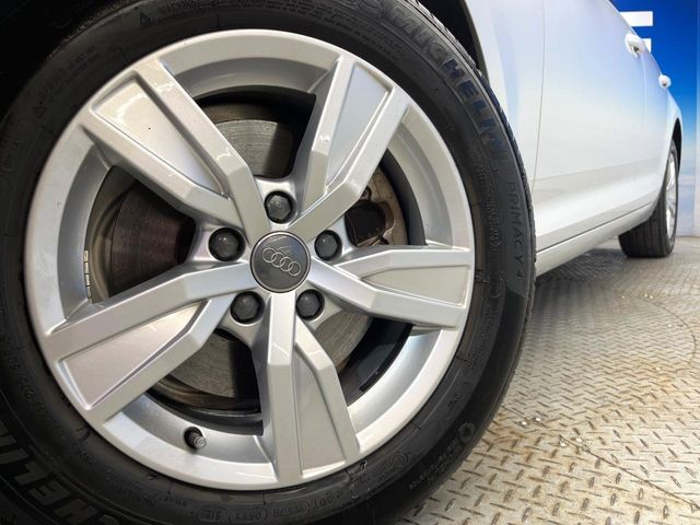 AUDI A4 AVANT 2017 Image 31